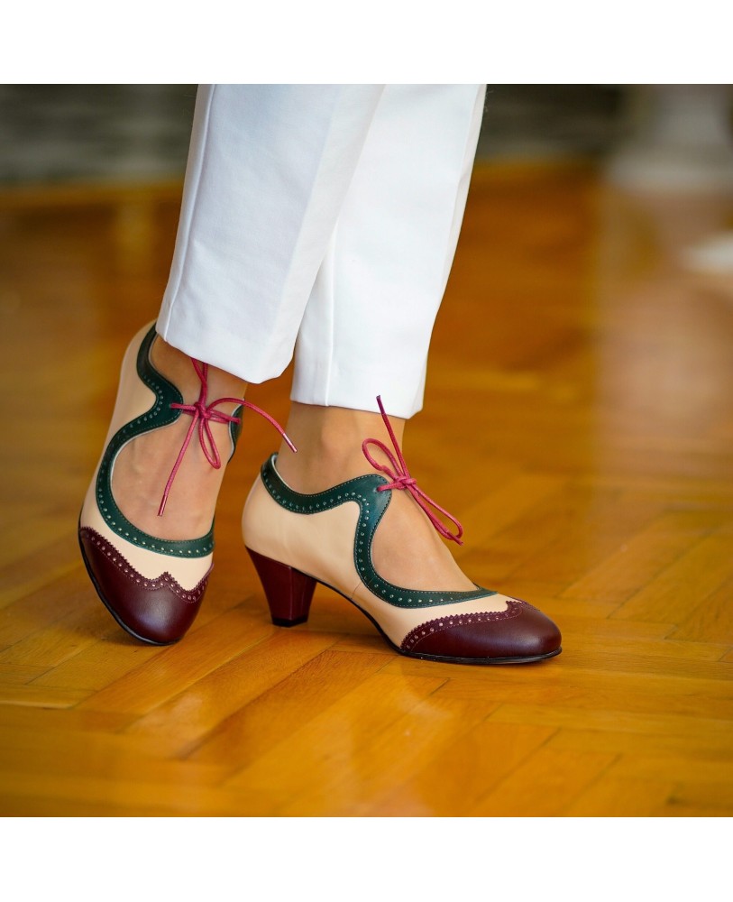 Two-tone genuine leather vintage lace-up shoes