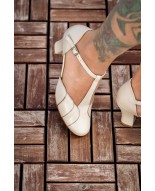 Classic ivory leather vintage T-strap low heels