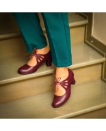 Elegant burgundy leather vintage lace-up high heels