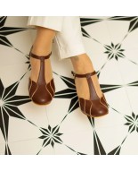 Comfortable Brown Leather Vintage T-Bar Pumps