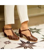 Comfortable Brown Leather Vintage T-Bar Pumps