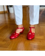 Red leather vintage low heels