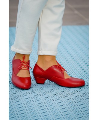 Red leather retro lace-up...